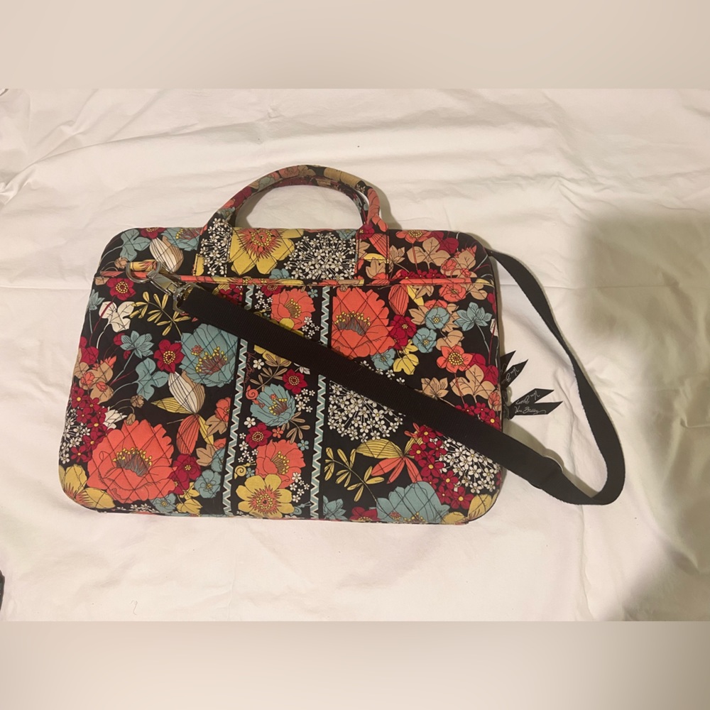 Vera Bradley Happy Snails Laptop Case